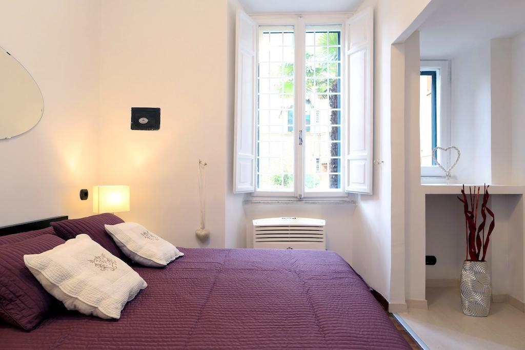 Caracciolo Guest House Рим Номер фото